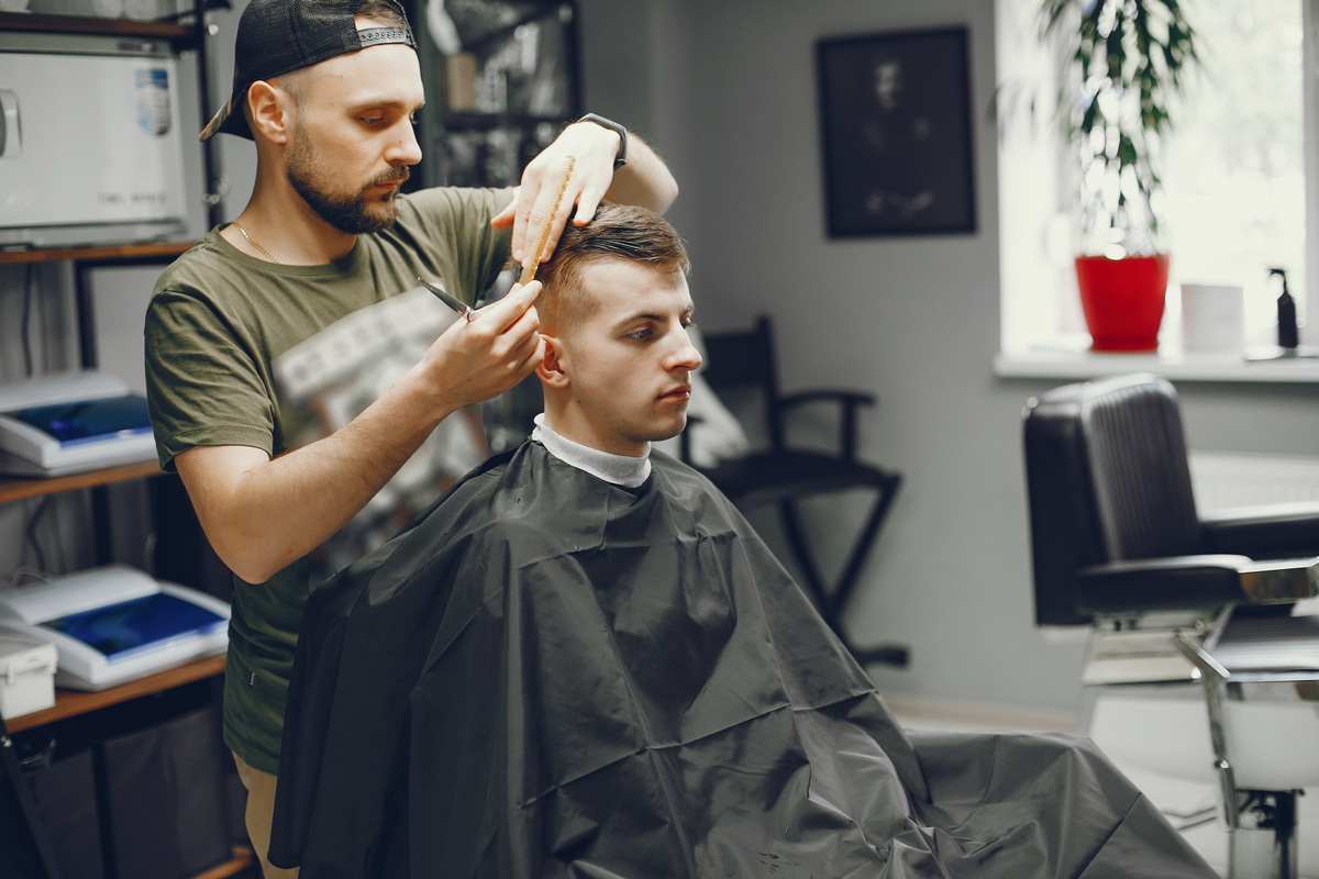 Profesjonalny kurs fryzjerski - inwestycja w przyszłość