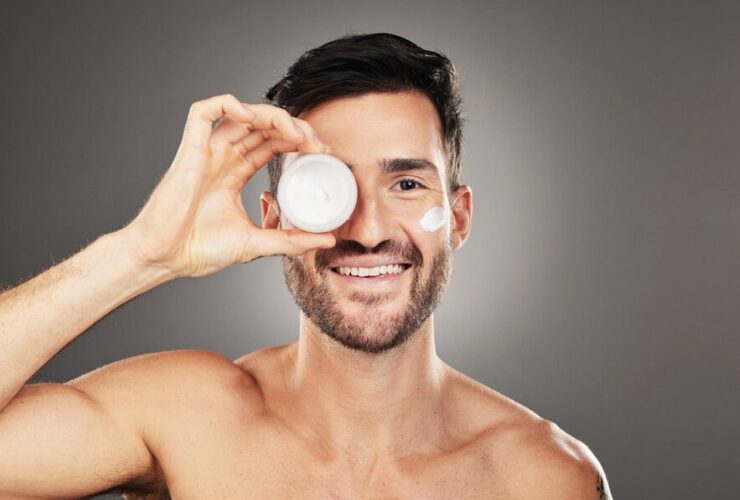 Jak mężczyzna powinien dbać o swoją cerę? Relaksujące sposoby - Inne krem dla mezczyzn do twarzy