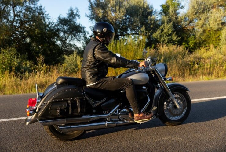 Kombinezon motocyklowy męski dopasowany do stylu jazdy - co wybrać? - Inne motocyklowy kombinezon