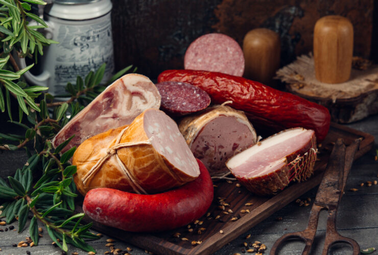 Co powinno znaleźć się na tradycyjnym wiejskim stole? - Relaks wiejski stol