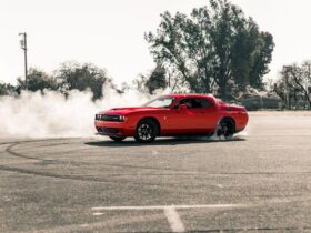 jazda samochodem drift